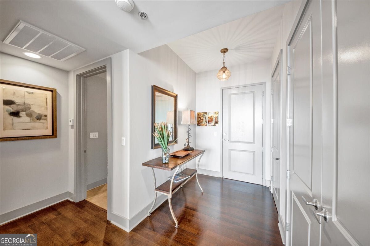 4561 Olde Perimeter Way Atlanta - 3