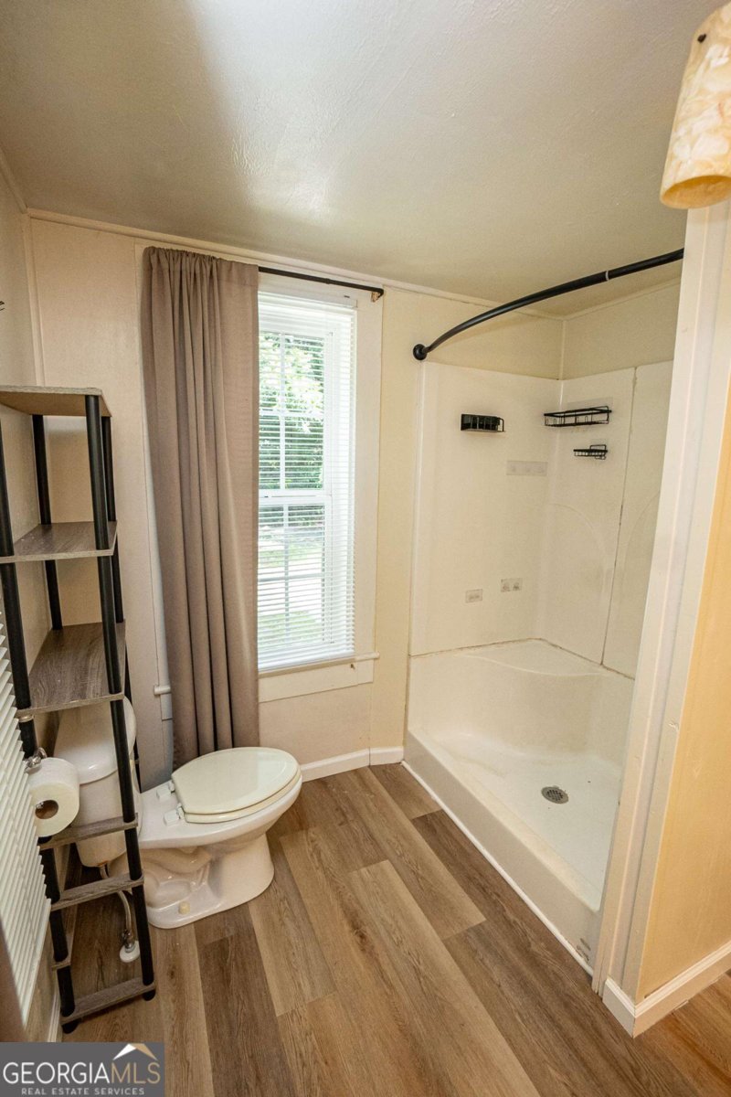 516 Folks Street Waycross - 11