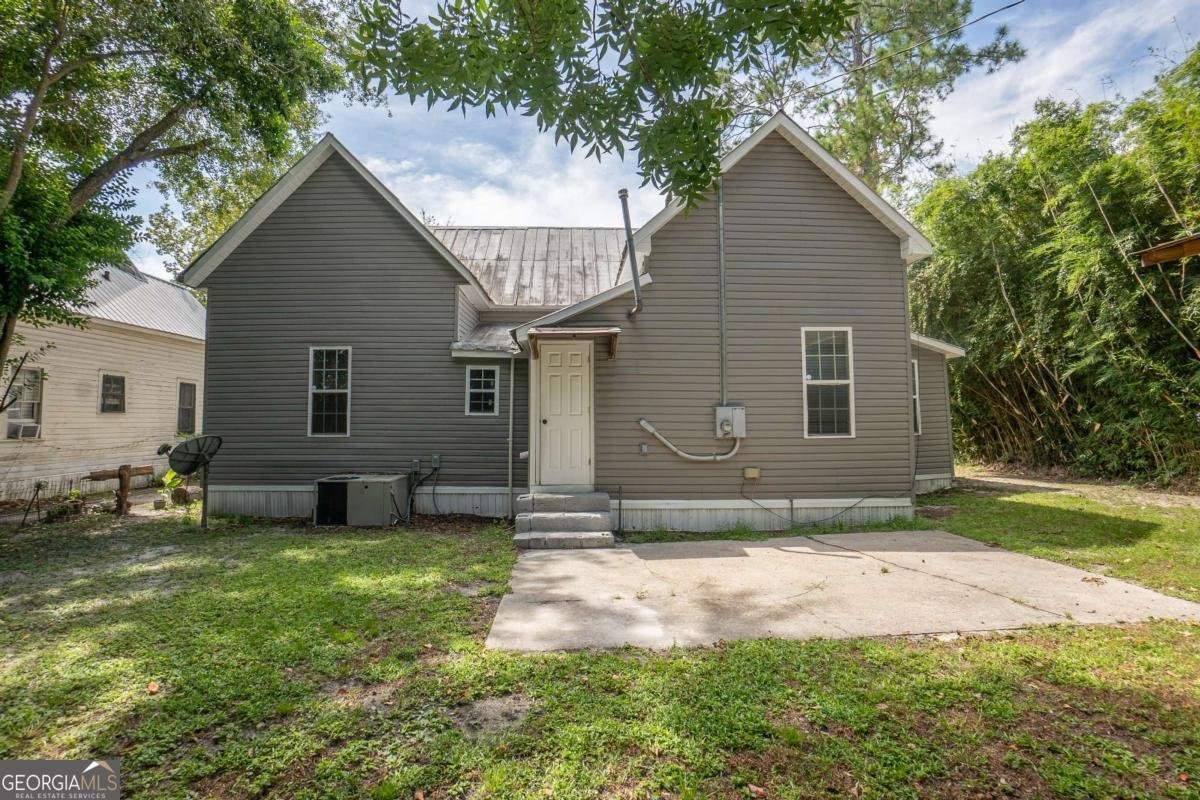 516 Folks Street Waycross - 22
