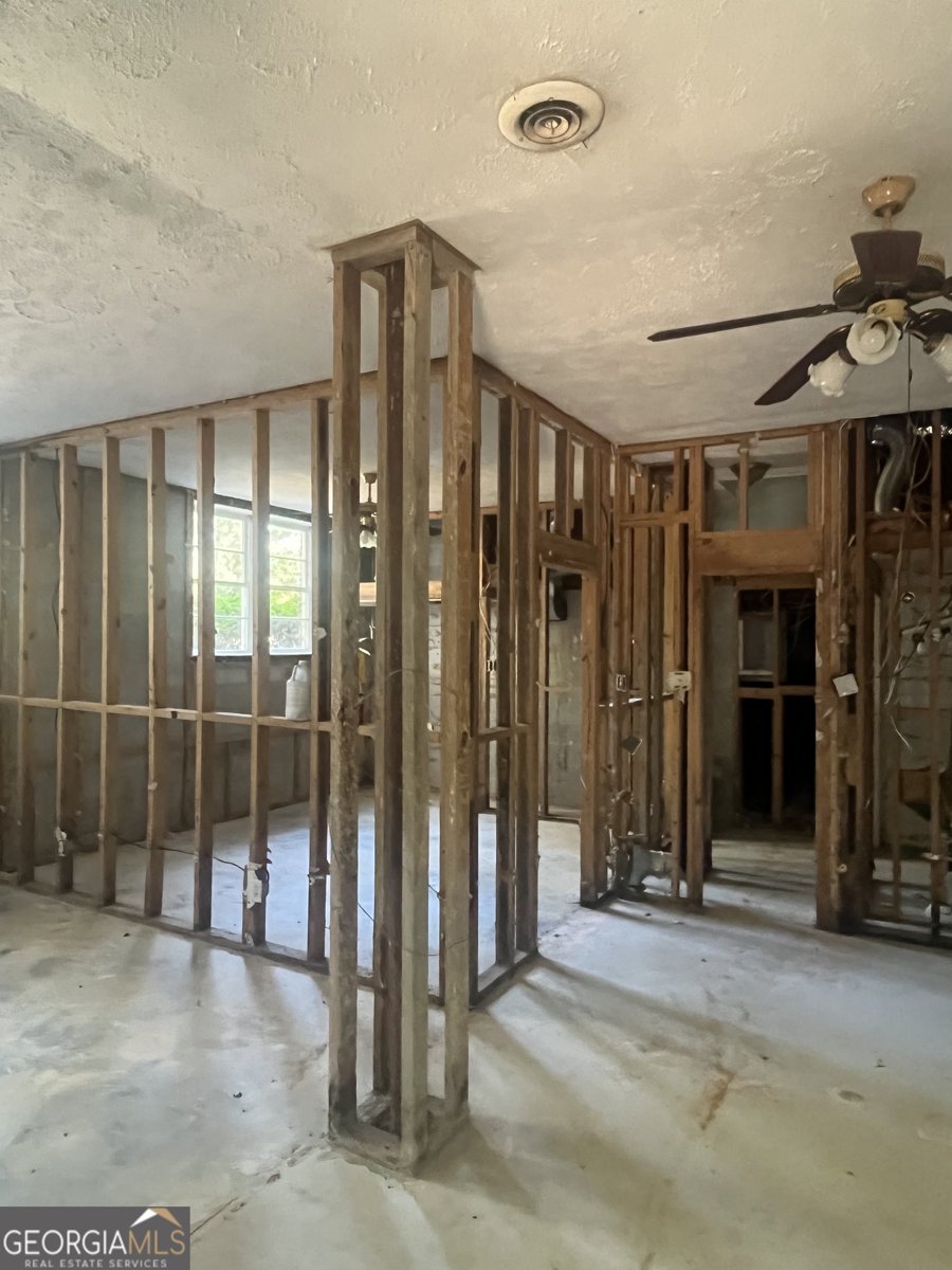 4311 Short Street Douglasville - 29