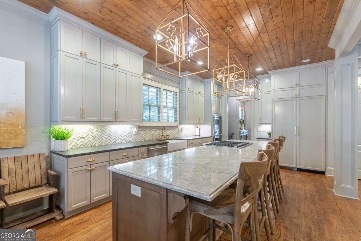 790 Lakeview Avenue Atlanta - 17