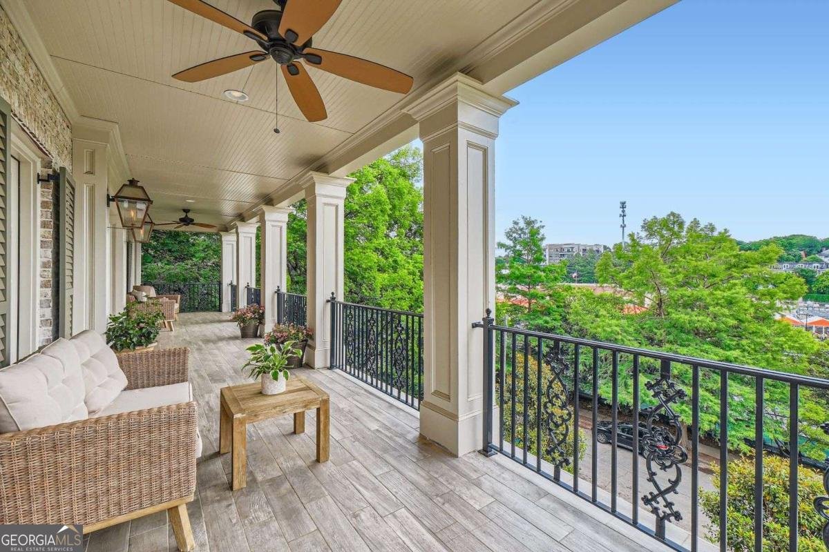 790 Lakeview Avenue Atlanta - 26