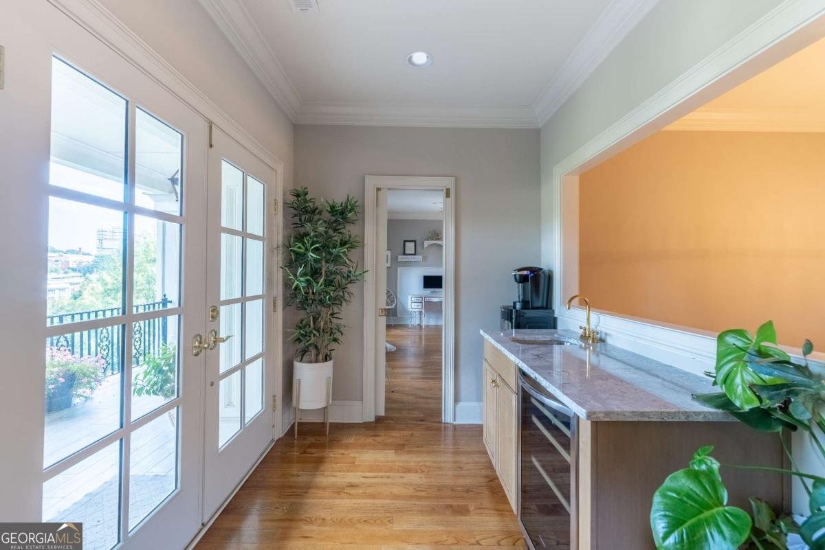 790 Lakeview Avenue Atlanta - 27