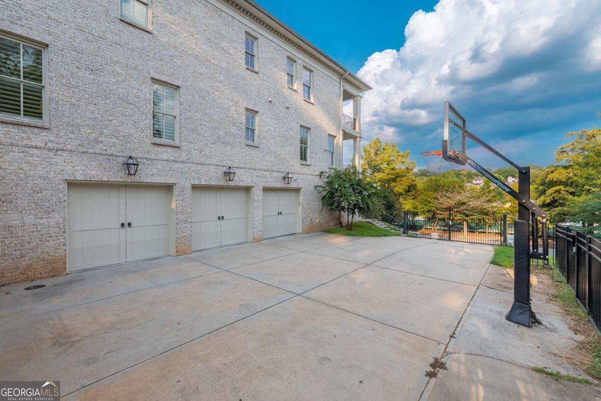 790 Lakeview Avenue Atlanta - 7