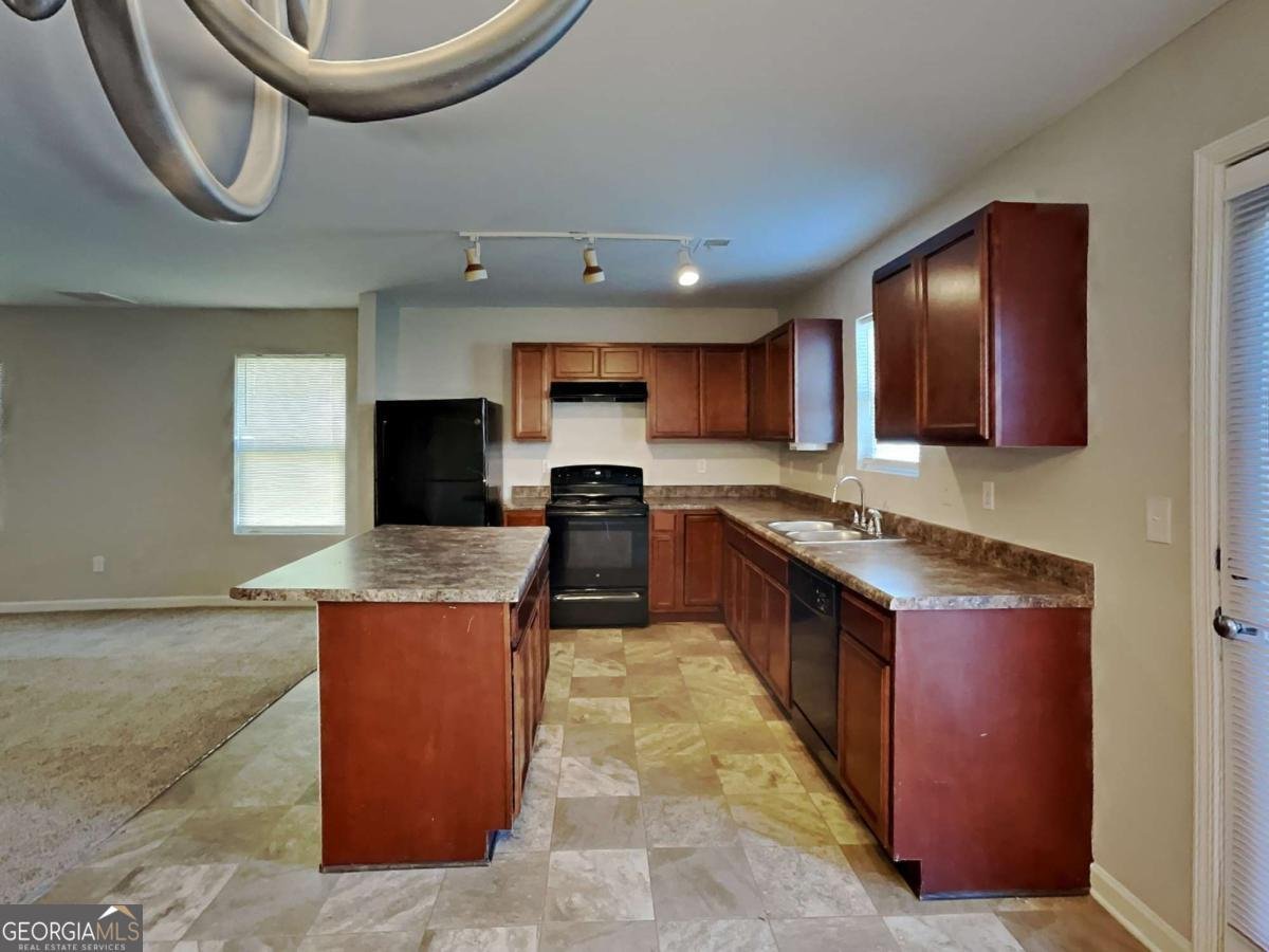 7585 Volion Parkway Fairburn - 4