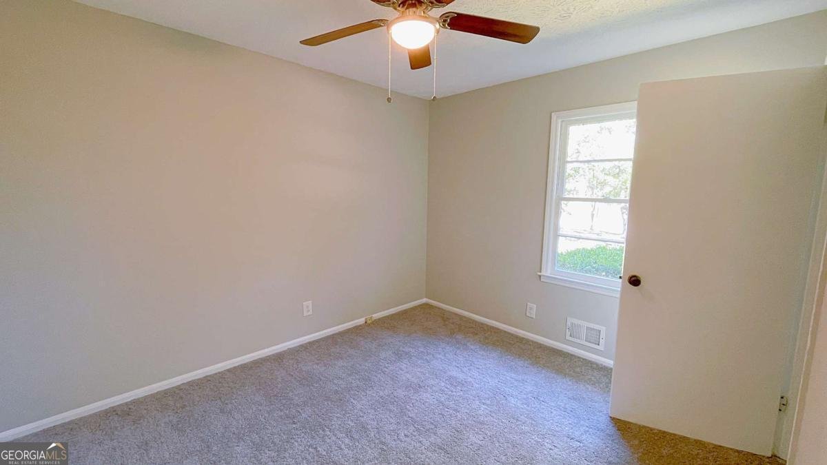 122 Barnesville Road Griffin - 8