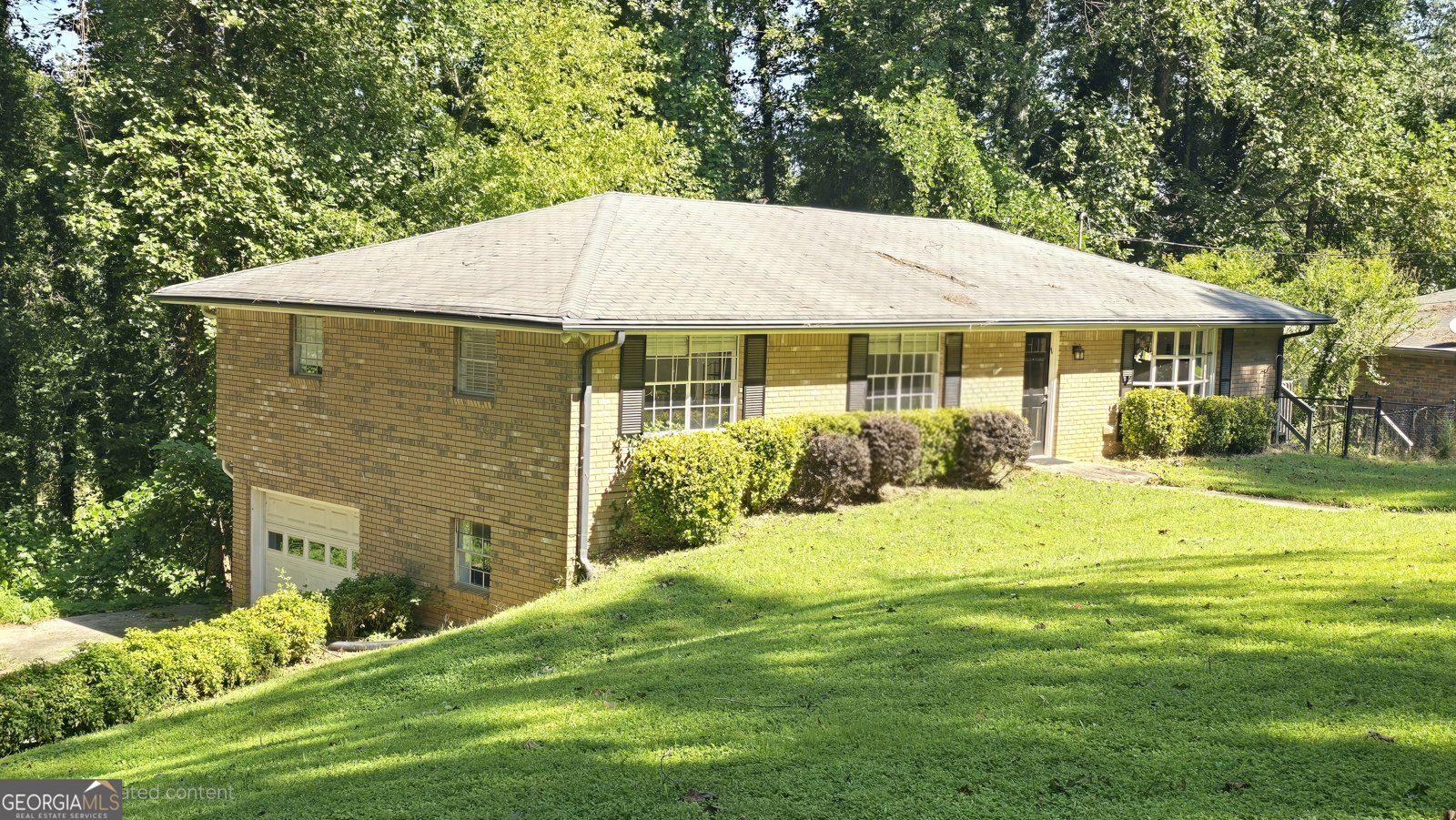 1228 Woodleigh Road Marietta - 3