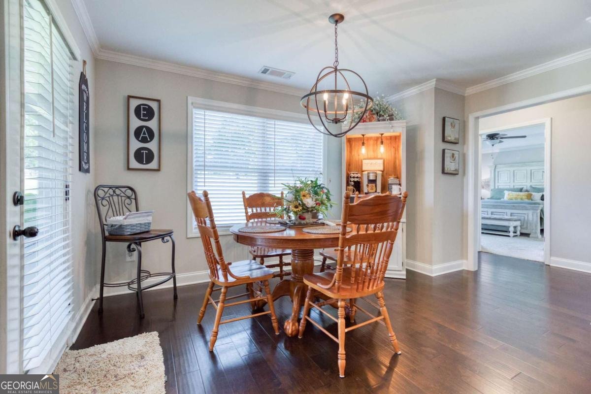 1712 Whitlock Winder - 17