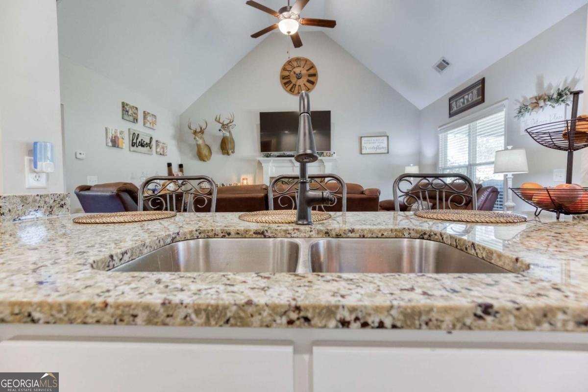 1712 Whitlock Winder - 18
