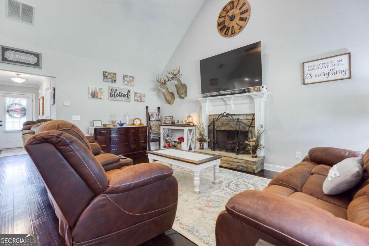 1712 Whitlock Winder - 21