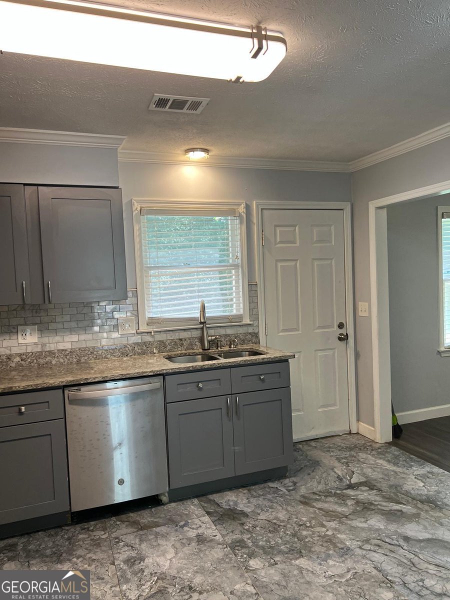 234 Walter Way Stone Mountain - 6