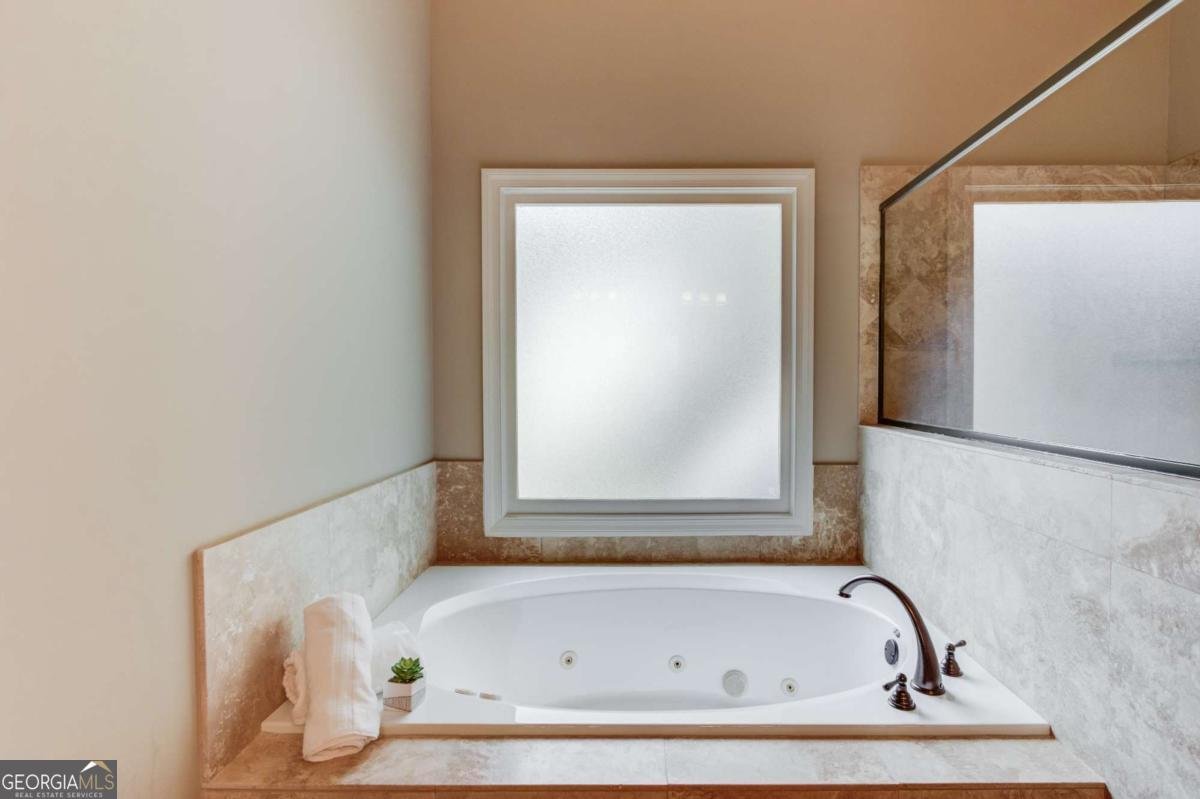 10595 Highgate Manor Court Duluth - 32