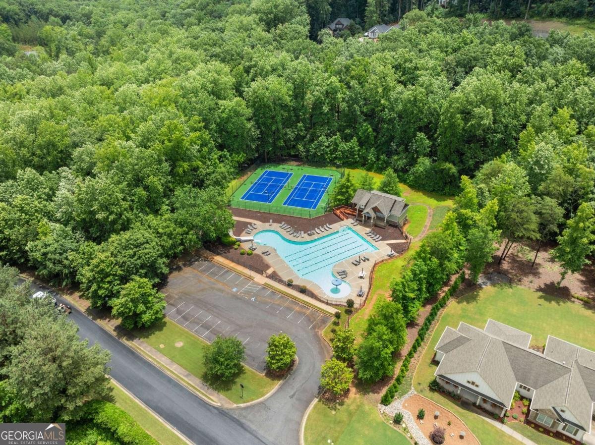 7820 Longview Drive Cumming - 57