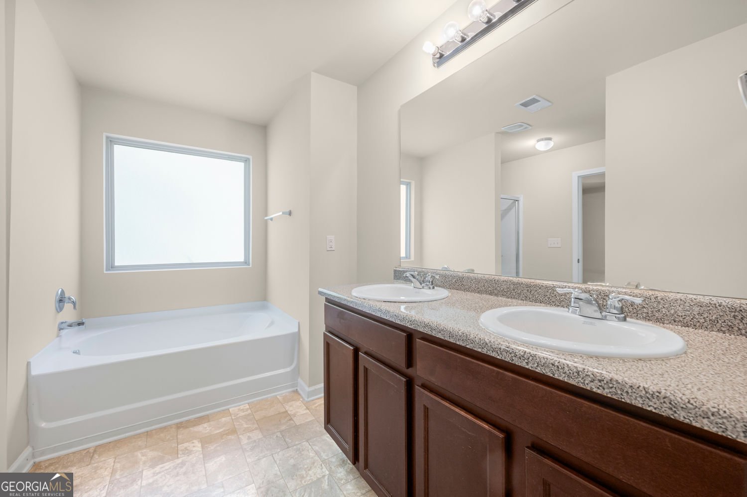 11765 Lovejoy Crossing Boulevard Hampton - 28