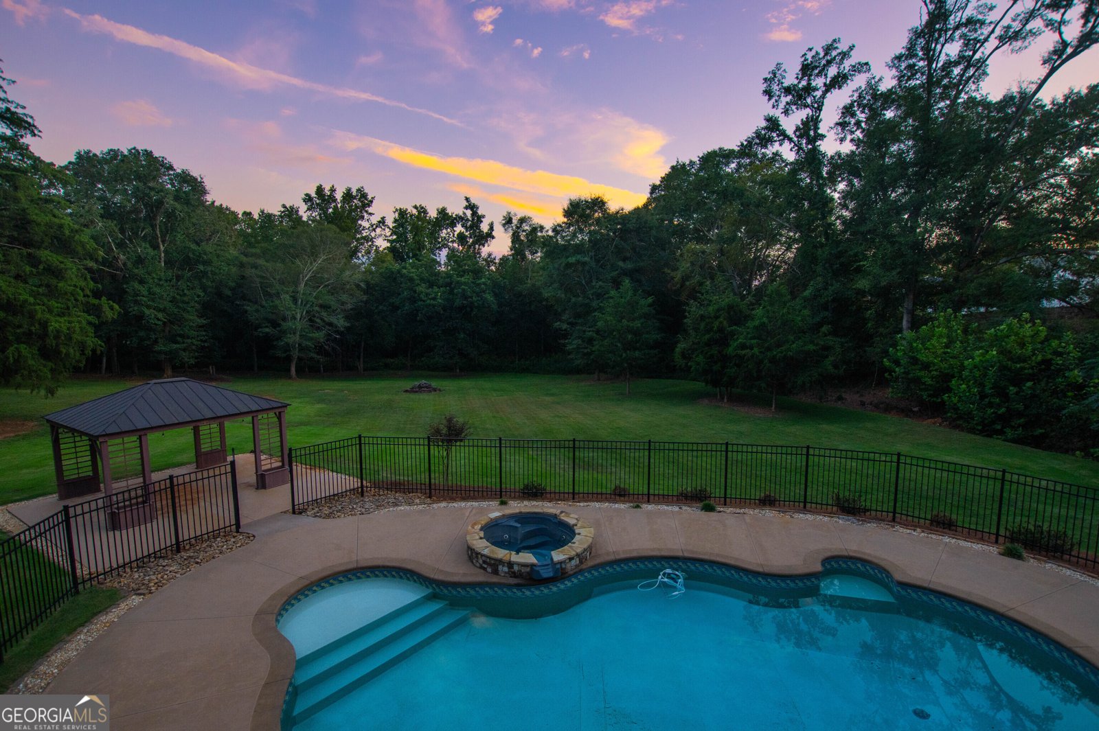 1571 Highway 124 Jefferson - 35