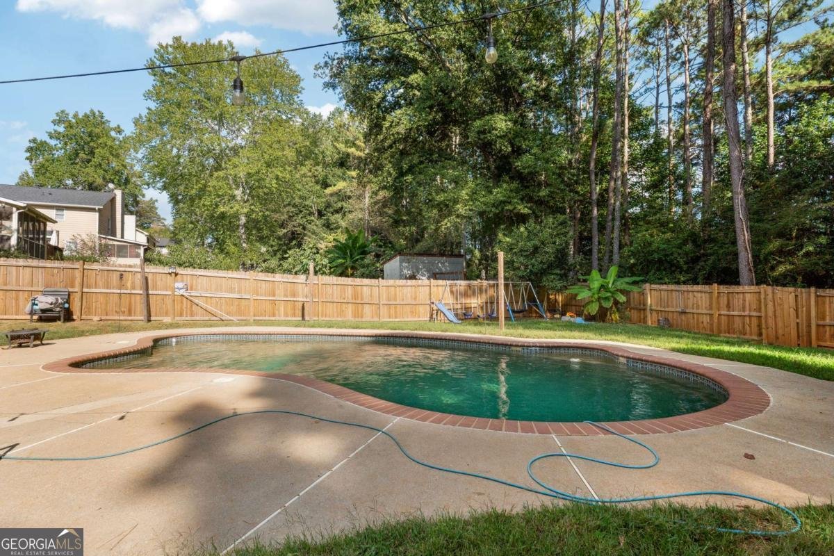 1118 Saybrook Circle Lilburn - 39