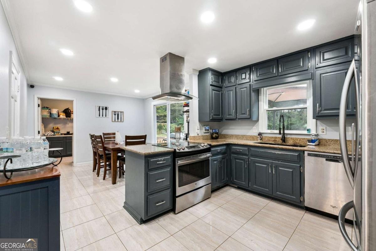1118 Saybrook Circle Lilburn - 8