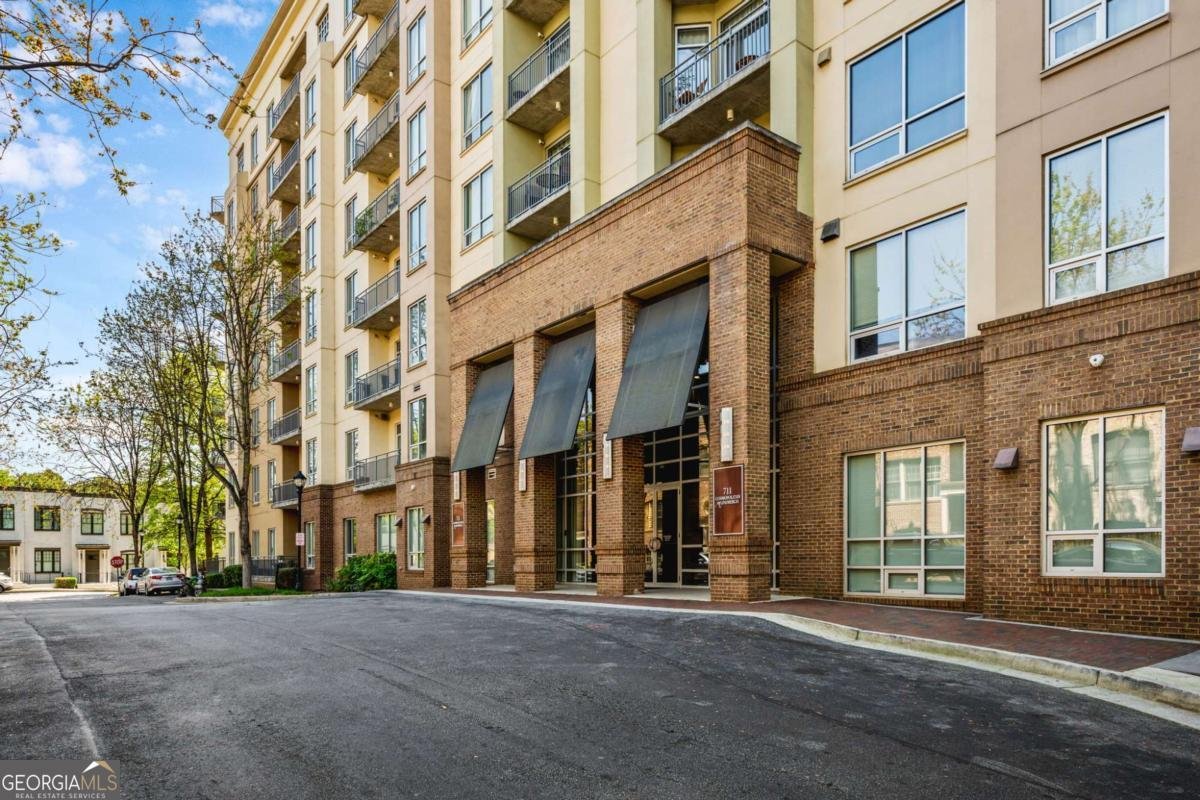 711 Cosmopolitan Drive Atlanta - 1