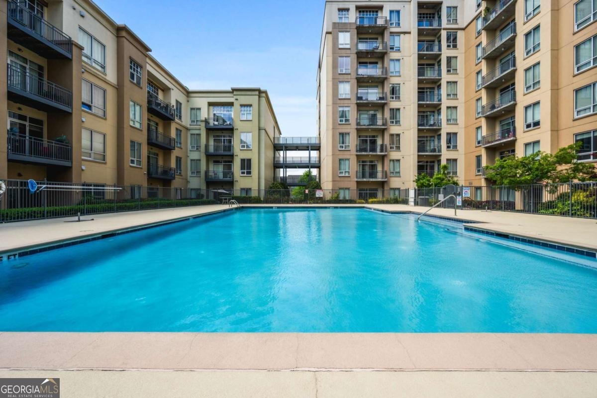 711 Cosmopolitan Drive Atlanta - 24