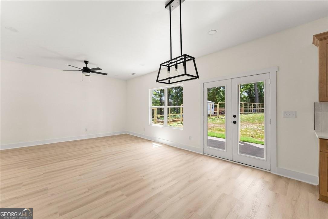 176 Llewellyn Street Clarkesville - 4