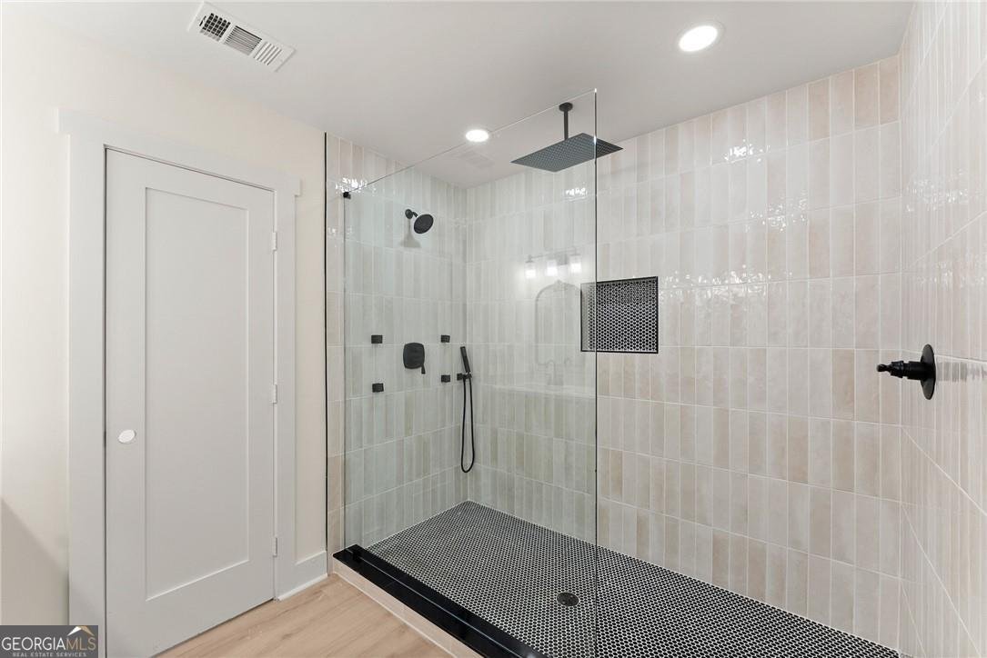 180 Llewellyn Street Clarkesville - 10