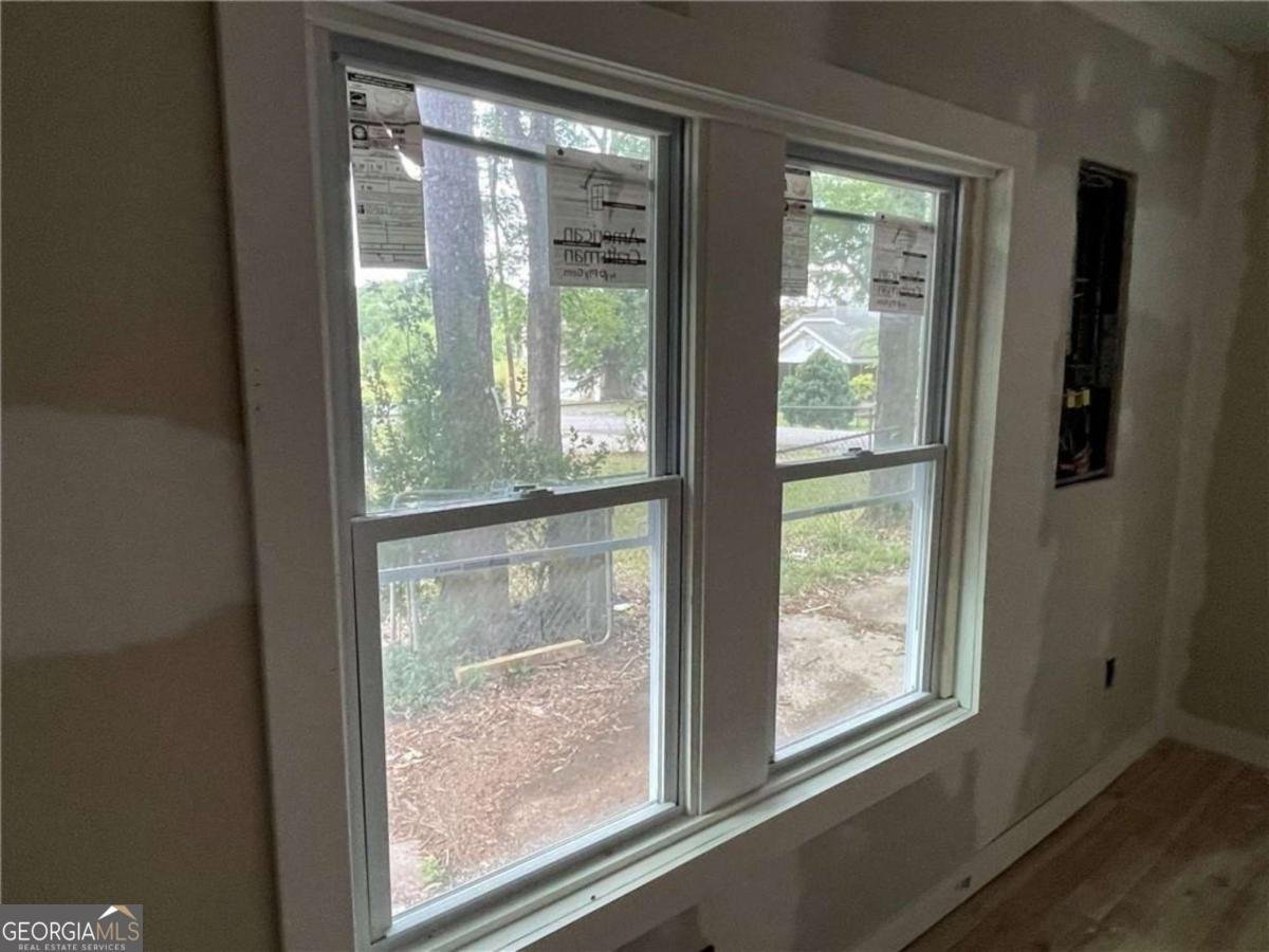 14 Clover Street Rome - 10