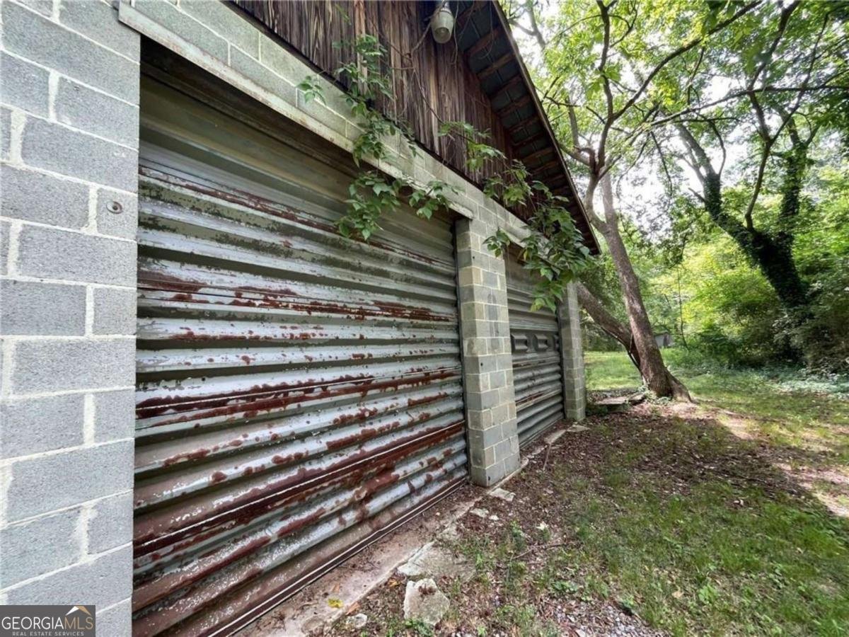 14 Clover Street Rome - 16