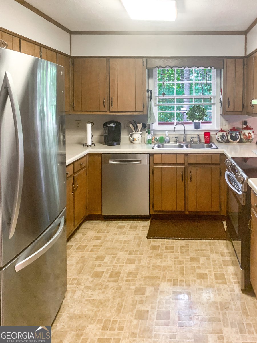 2210 GRAYFIELD Drive Grayson - 7