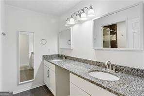 6118 Barfield Road Atlanta - 25
