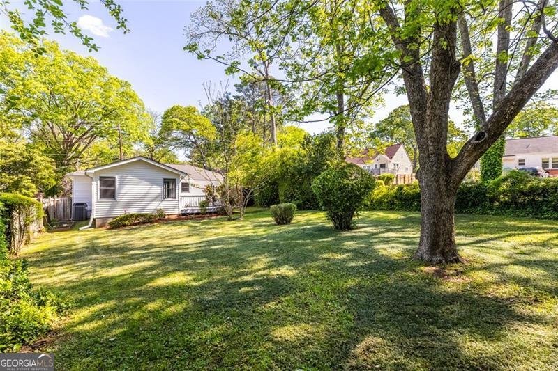 1421 SMITH Street Atlanta - 5