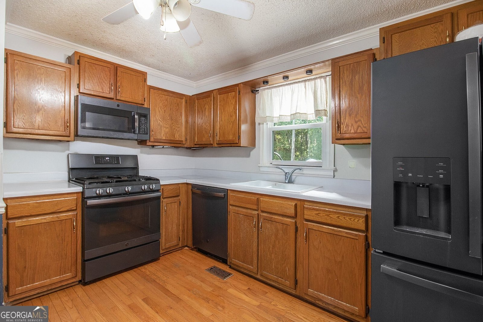 153 Stratford Drive Douglasville - 3