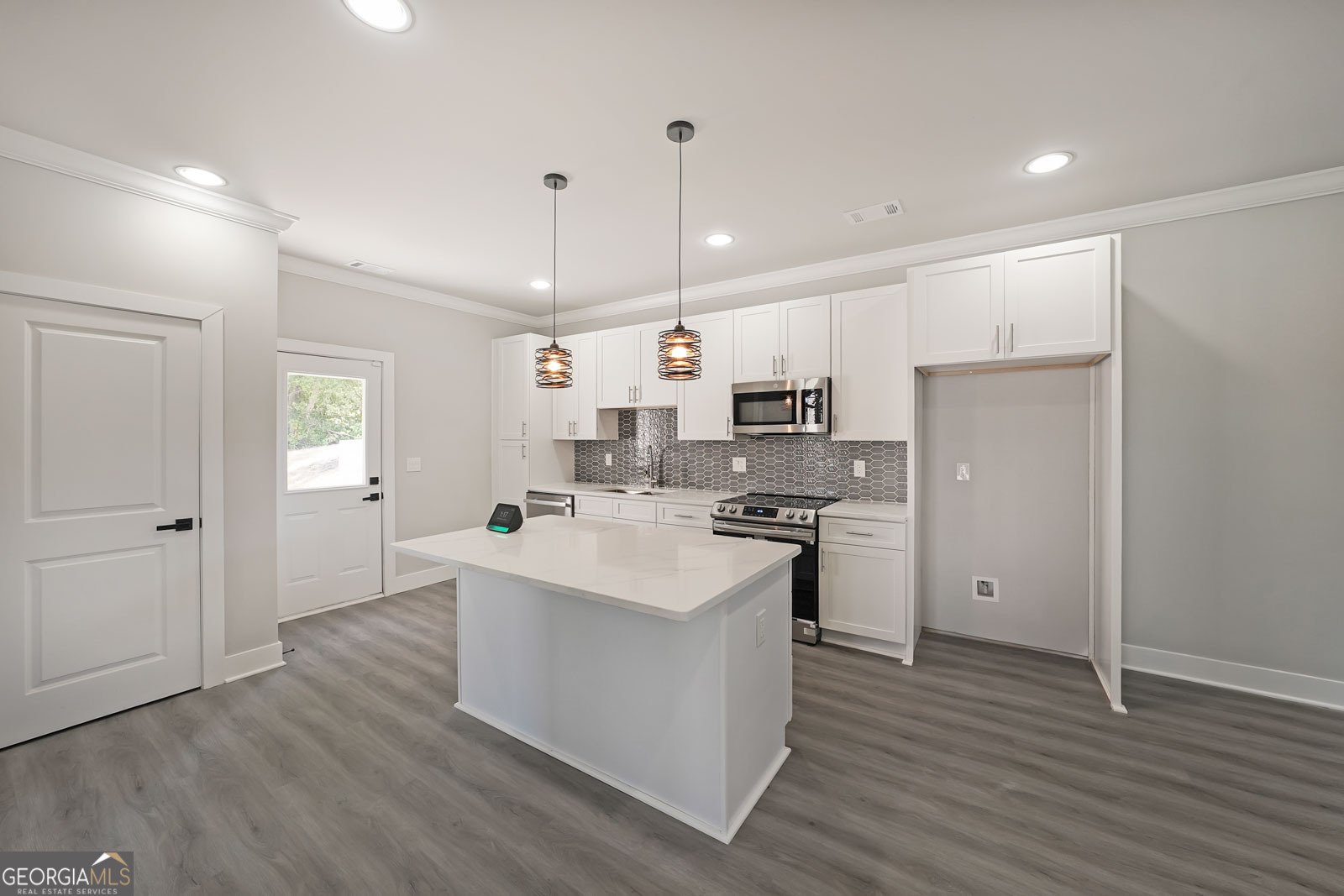 4659 Lake Vista Cir Ellenwood - 11