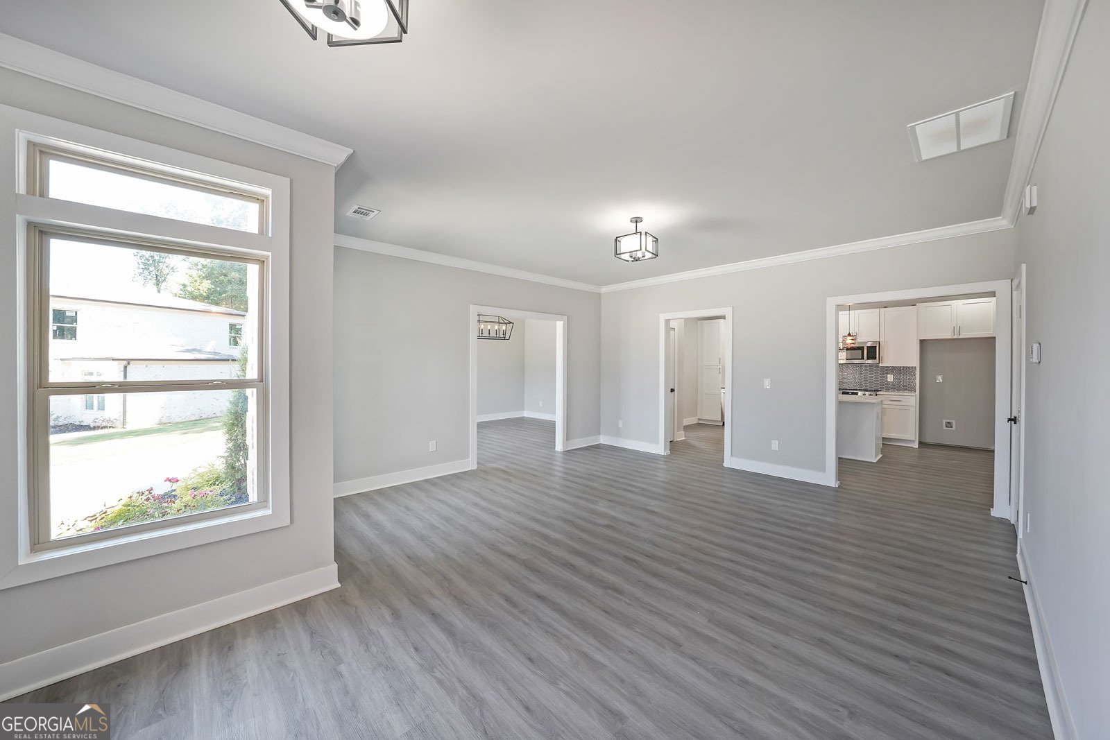 4659 Lake Vista Cir Ellenwood - 4