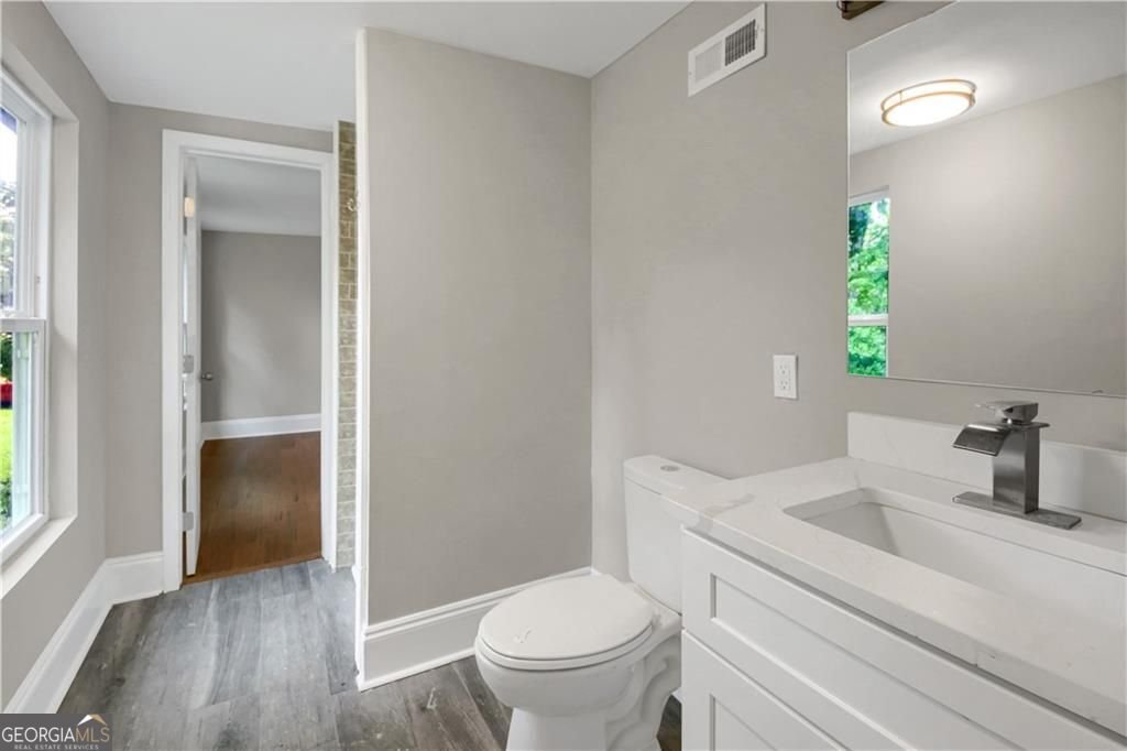 444 Sargent Drive Atlanta - 5