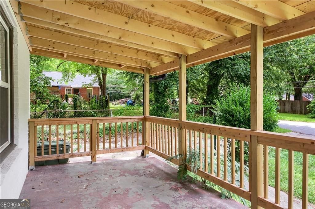 444 Sargent Drive Atlanta - 7
