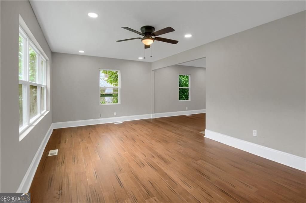 444 Sargent Drive Atlanta - 9