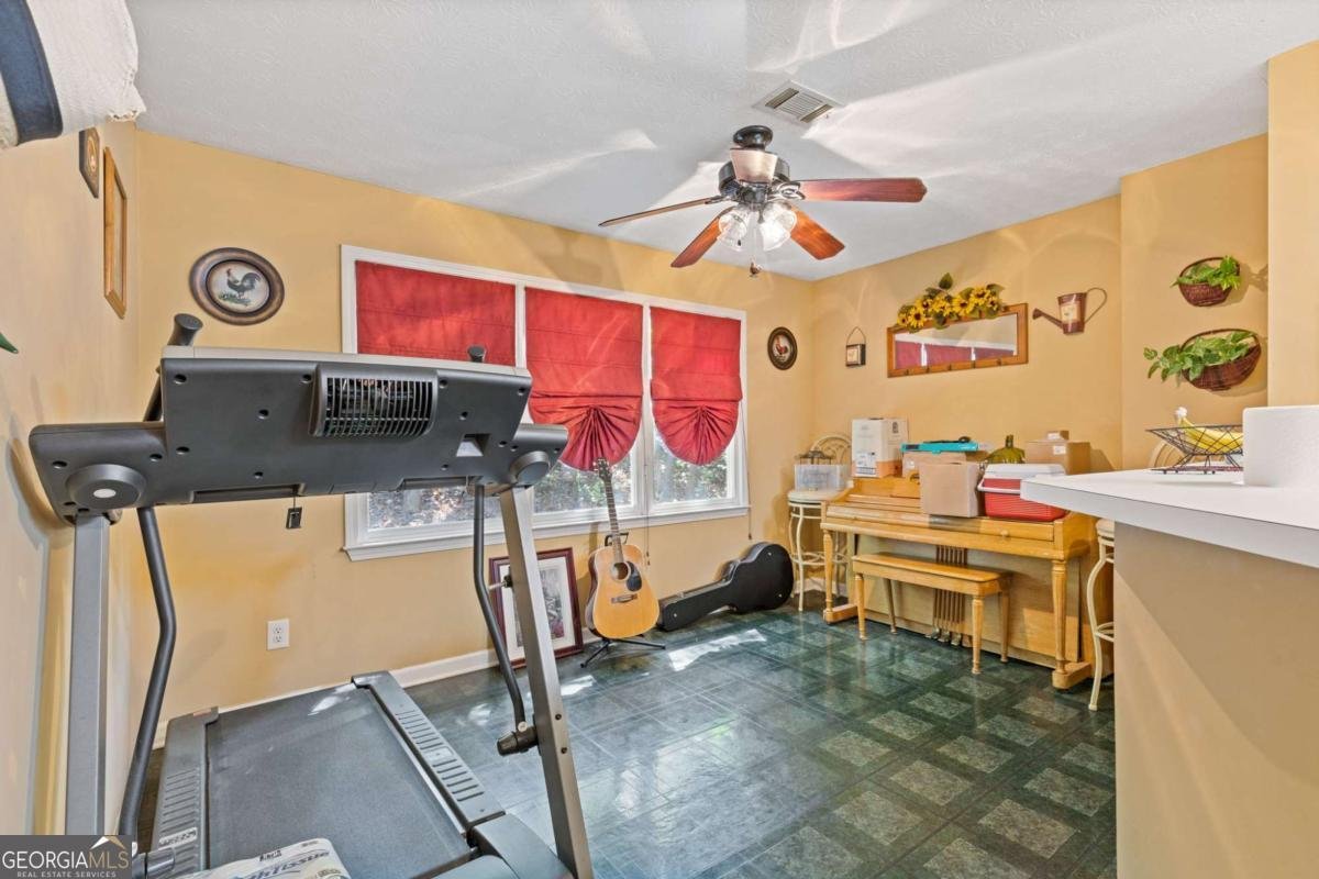 8345 Shadow Creek Drive Bethlehem - 10