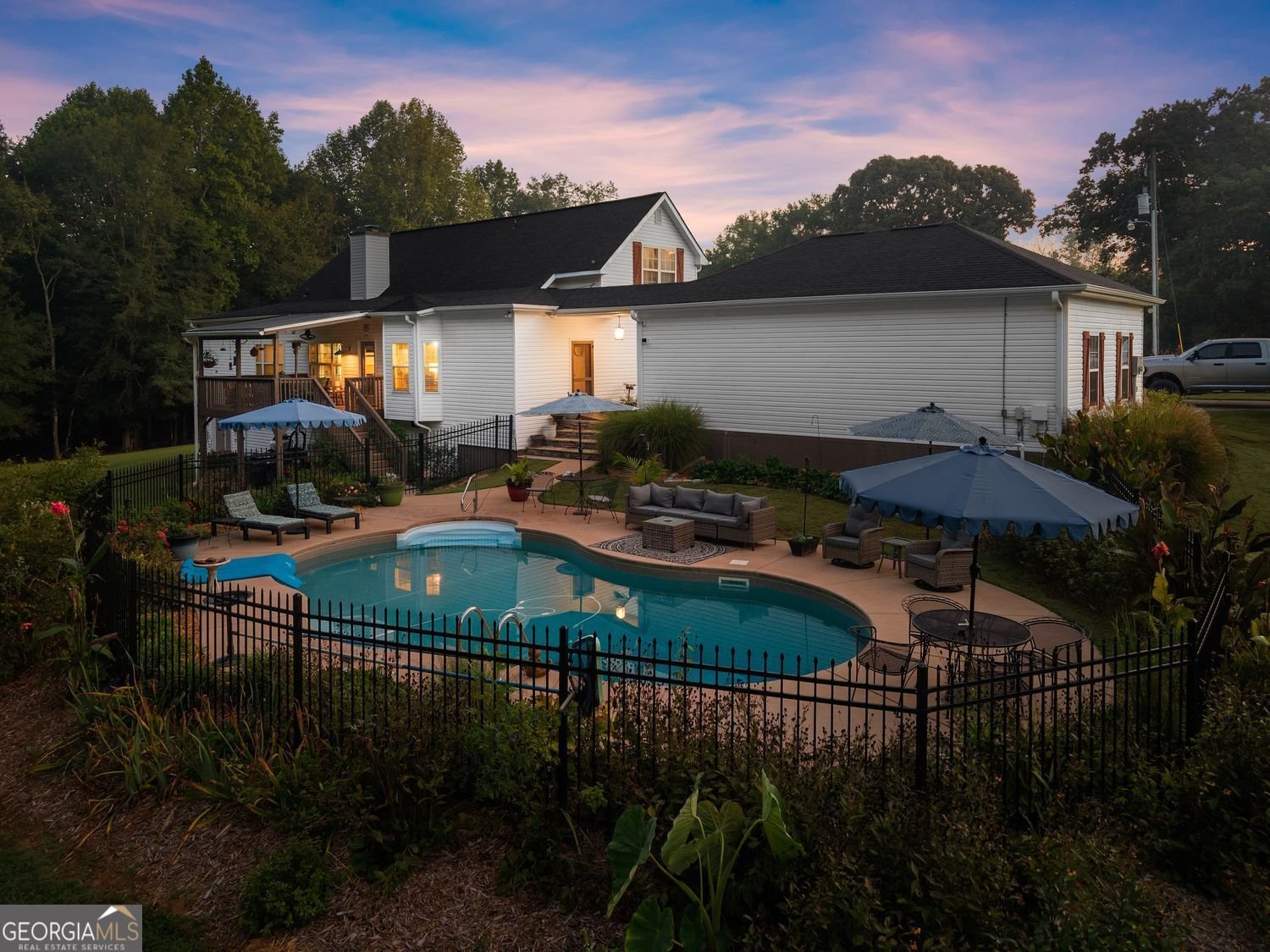 195 Sims Farm Way Maysville - 27
