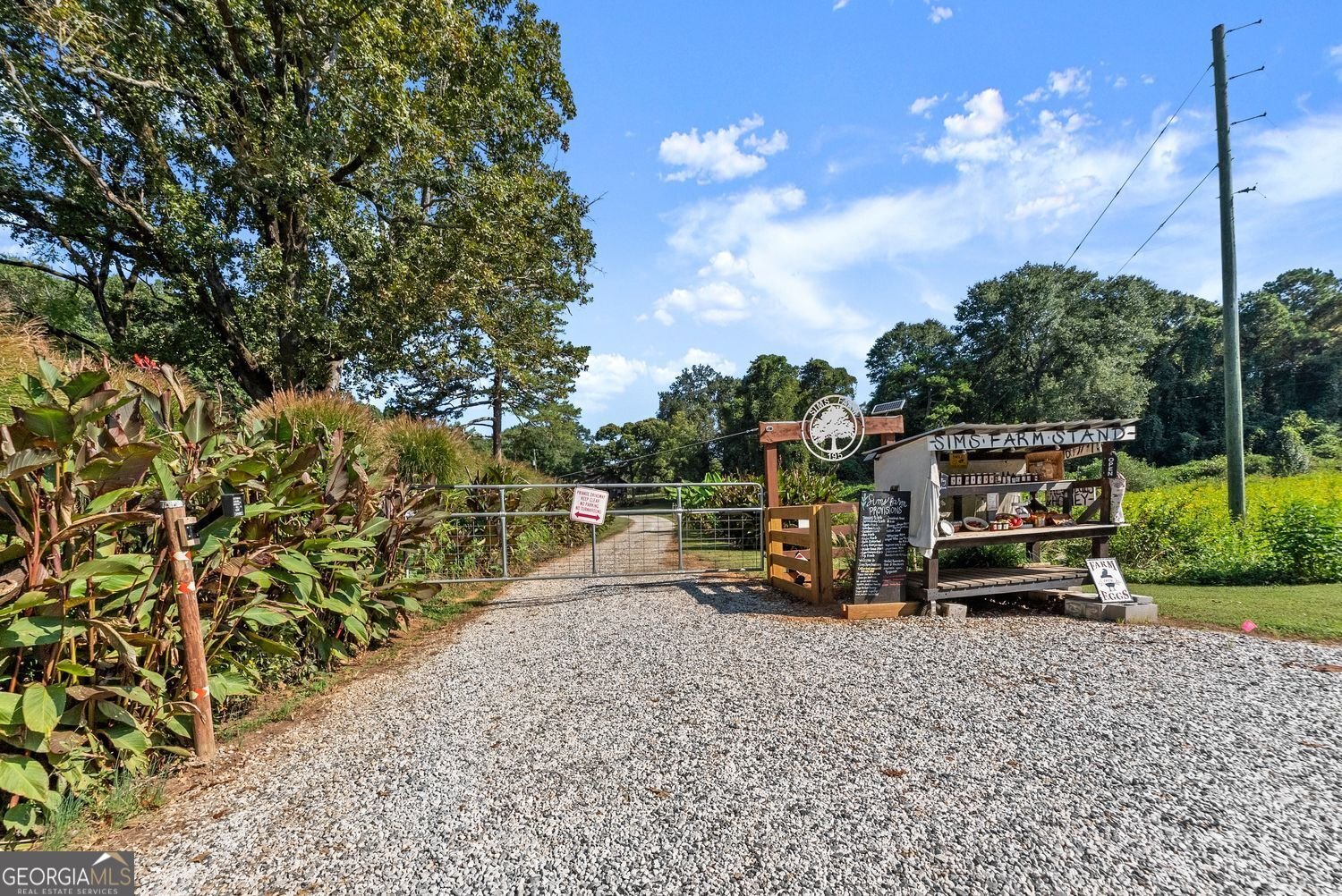 195 Sims Farm Way Maysville - 37