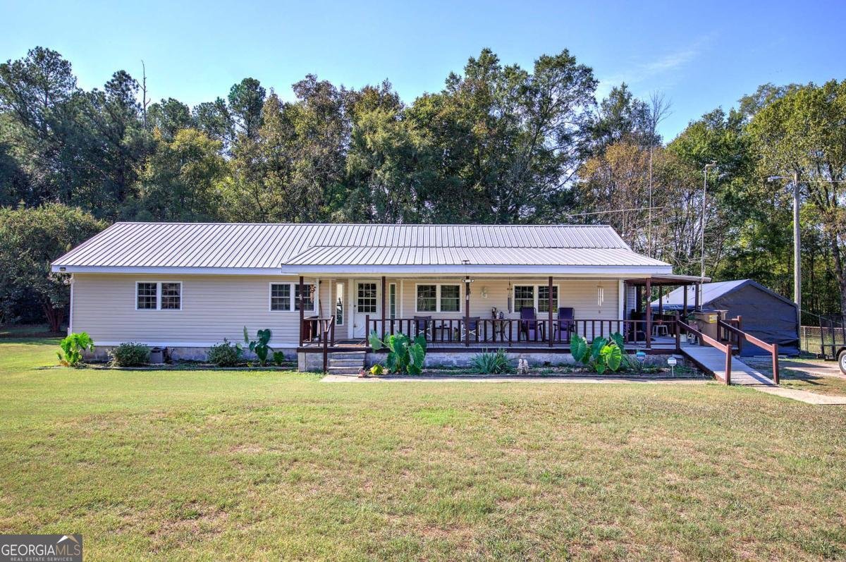 55 Irwin Street Cartersville - 1