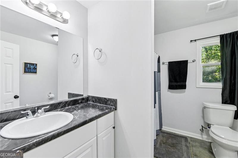 3662 Lakeview Drive Gainesville - 19