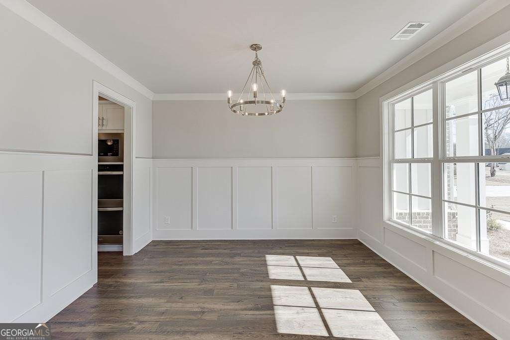 8955 Claude Martin Drive Gainesville - 8