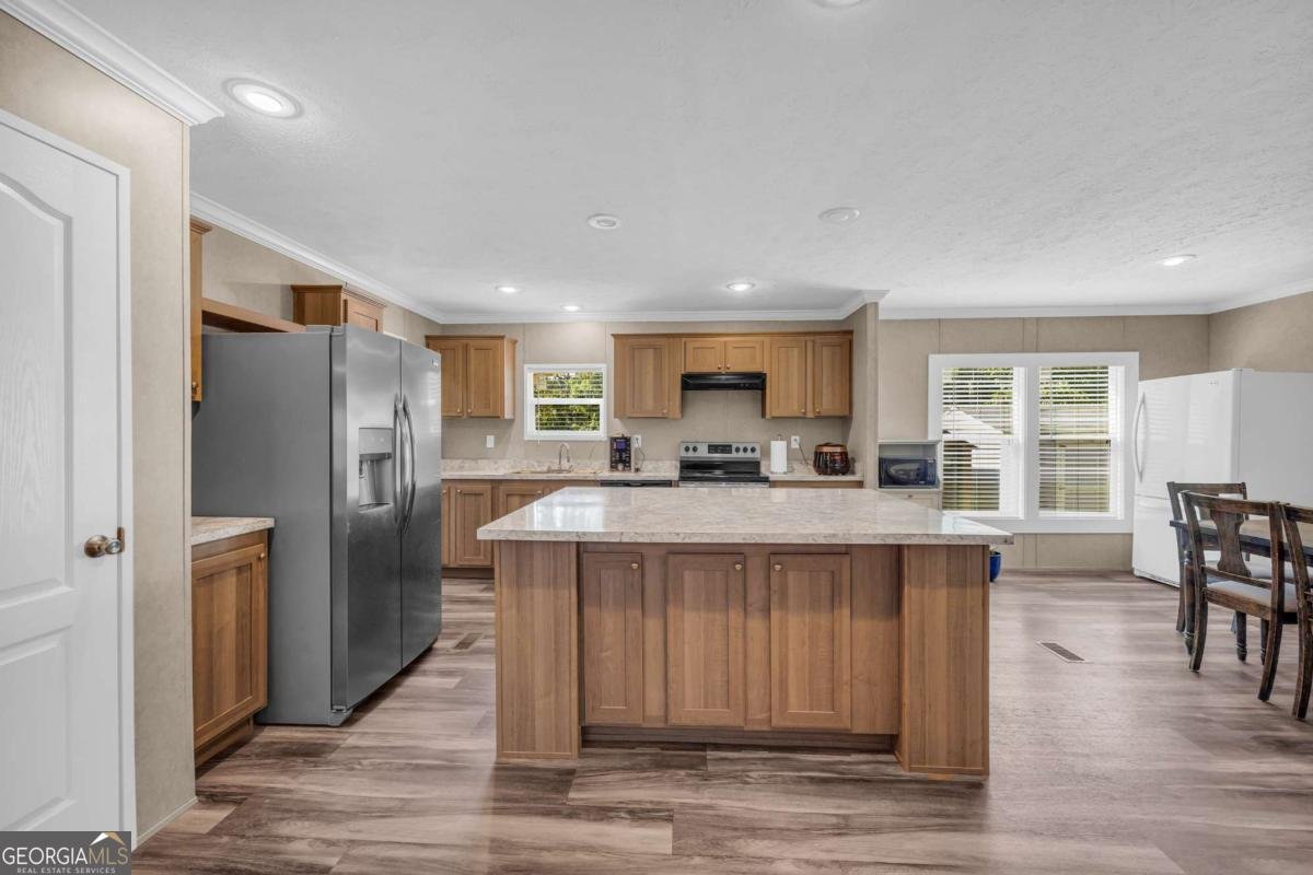 635 White Oak Trail Murrayville - 12