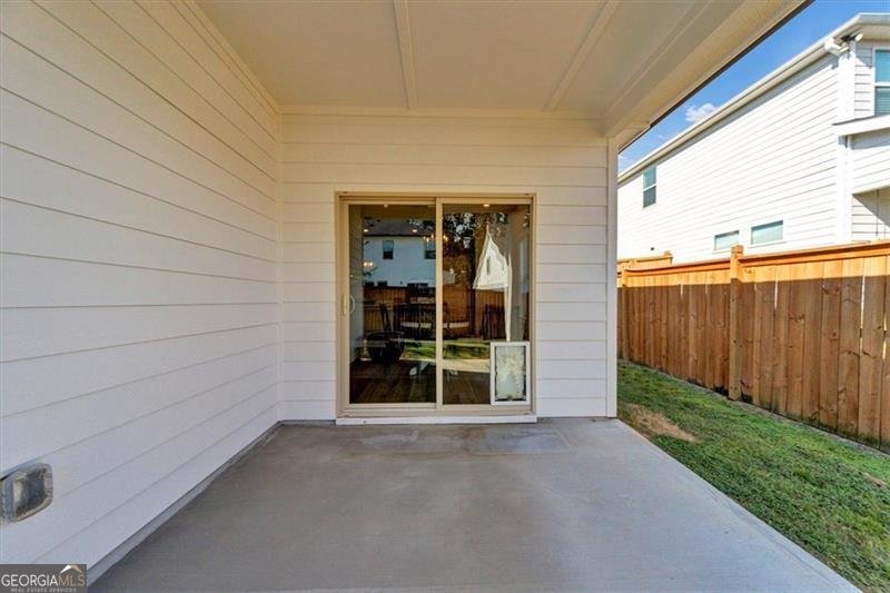 703 STATELY Drive Woodstock - 25
