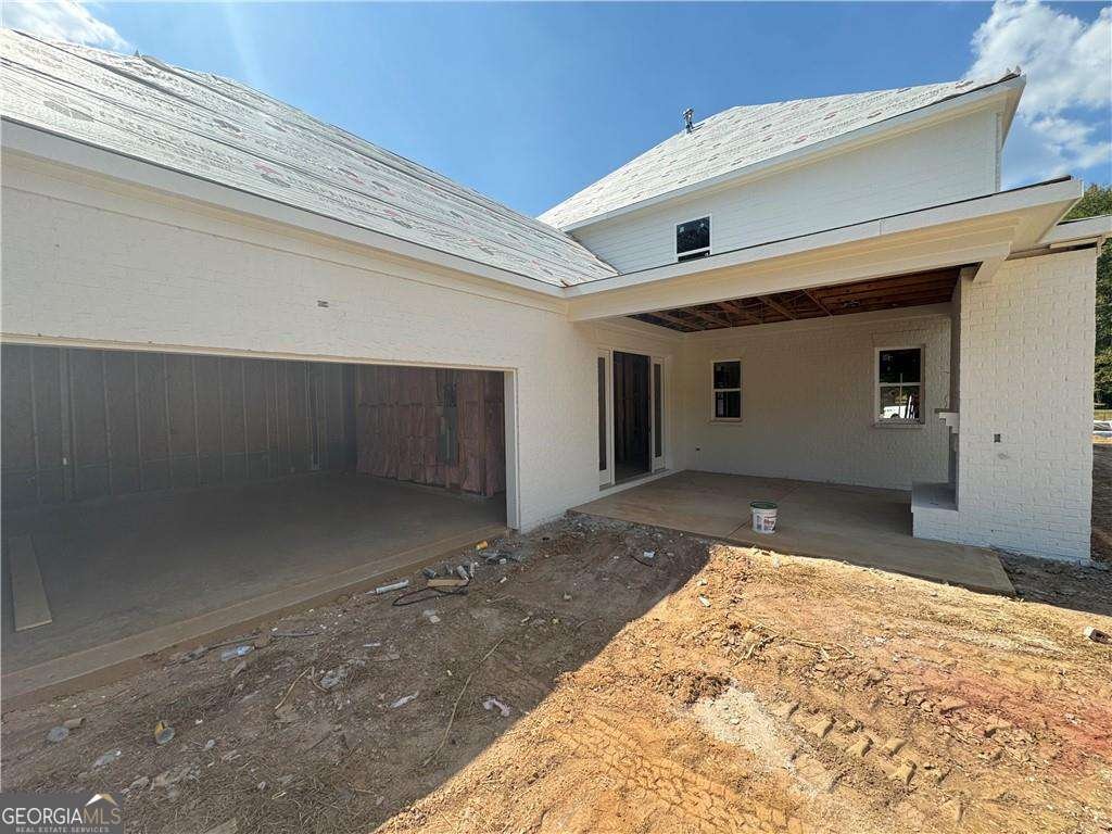 212 Suwanee Avenue Suwanee - 12