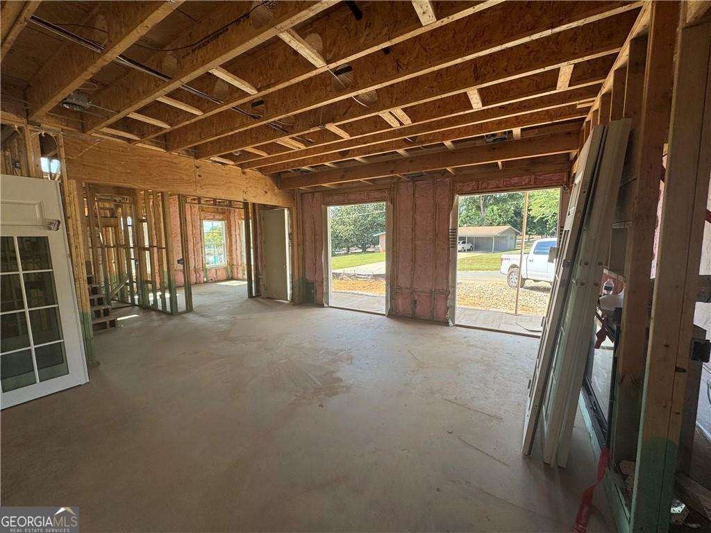 212 Suwanee Avenue Suwanee - 7