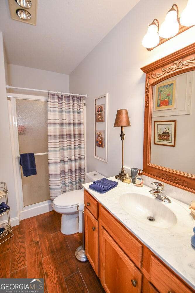 210 Rose Road Cleveland - 27