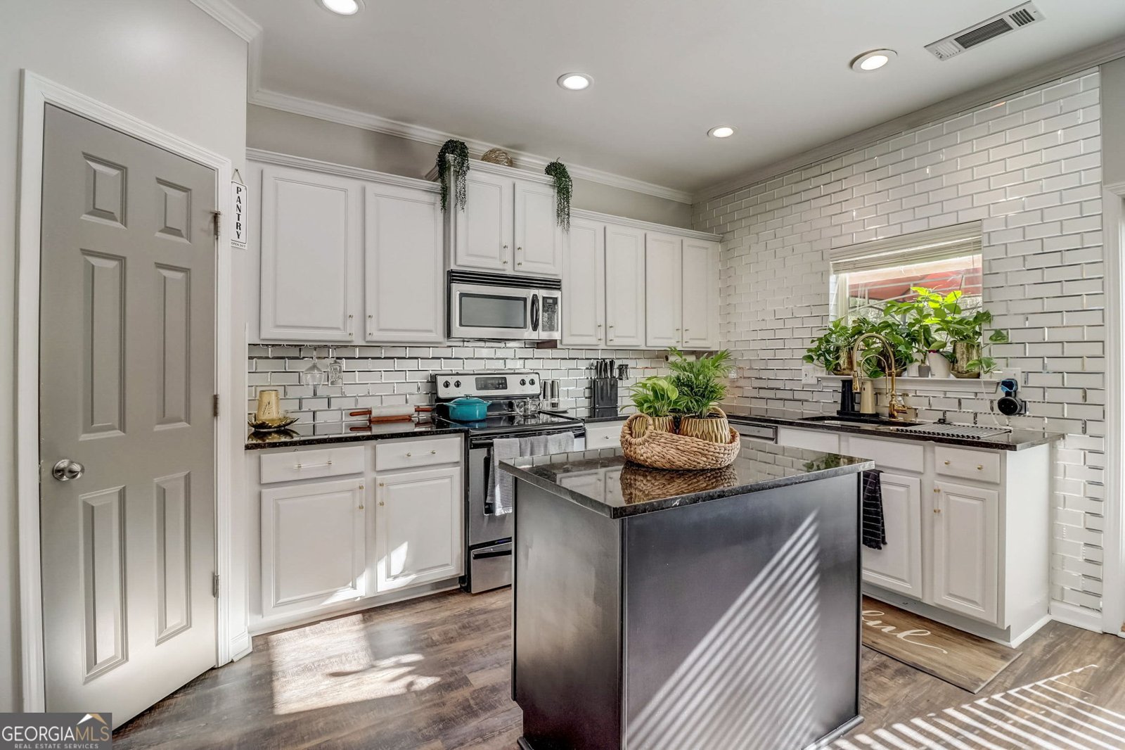 1753 Liberty Parkway Atlanta - 9