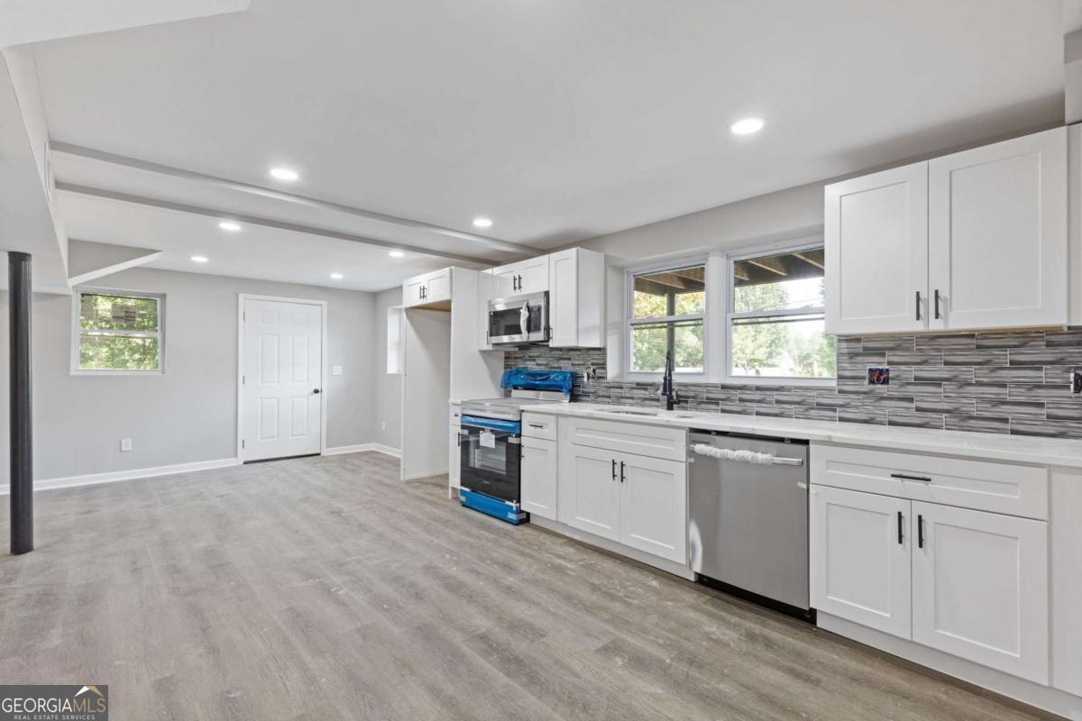 551 Briggs Circle Lilburn - 22