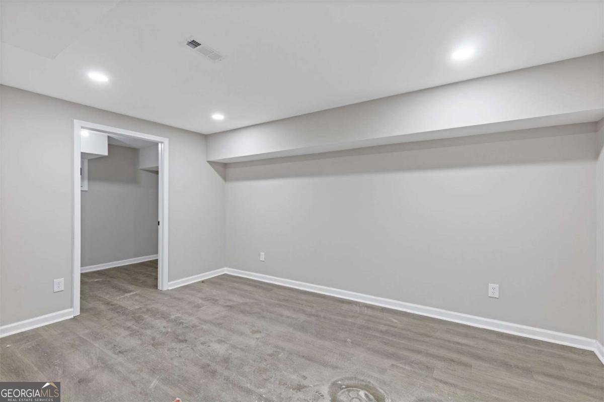 551 Briggs Circle Lilburn - 23